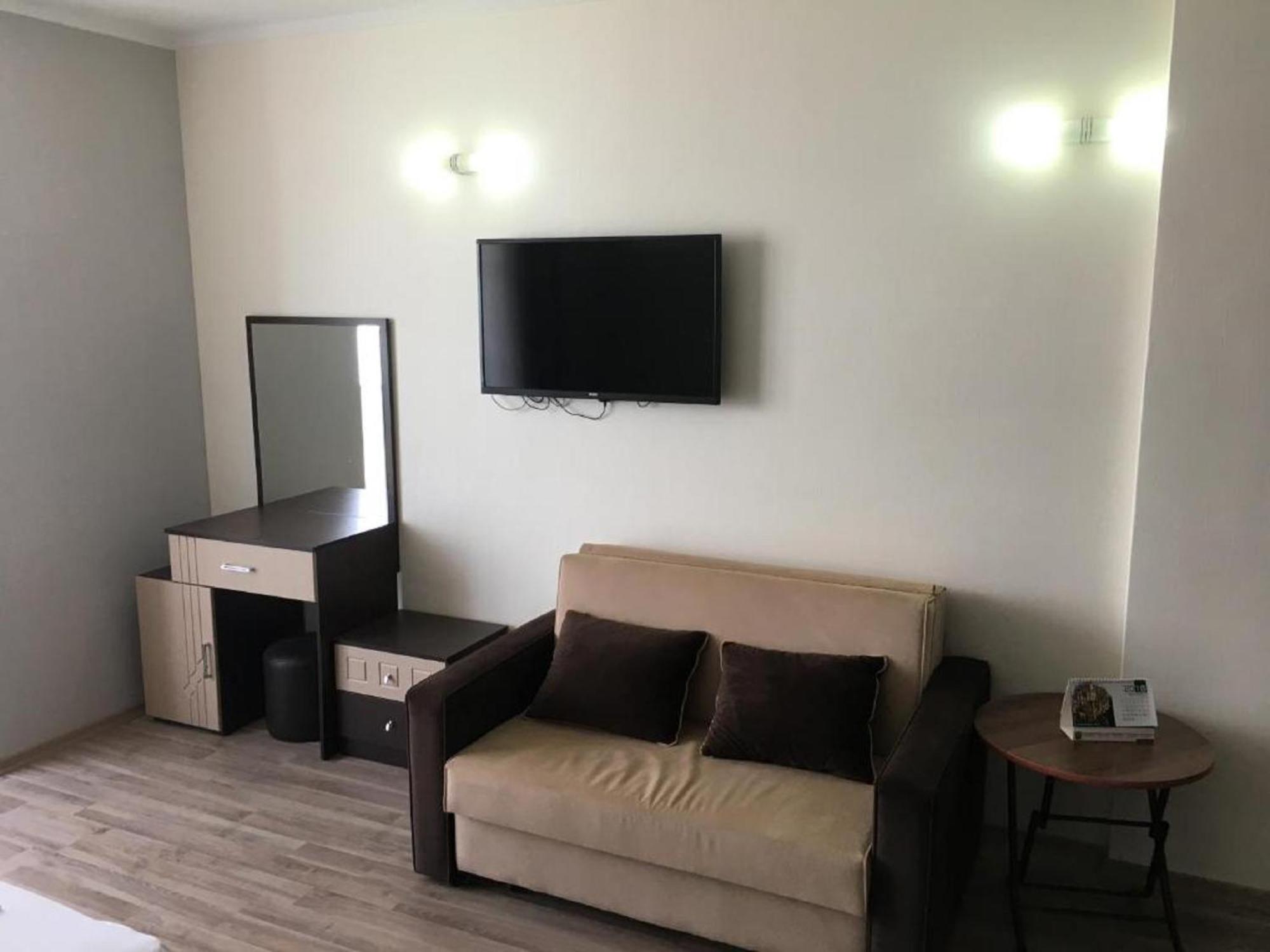 Apart Hotel Black Sea Towers Batumi Exterior photo
