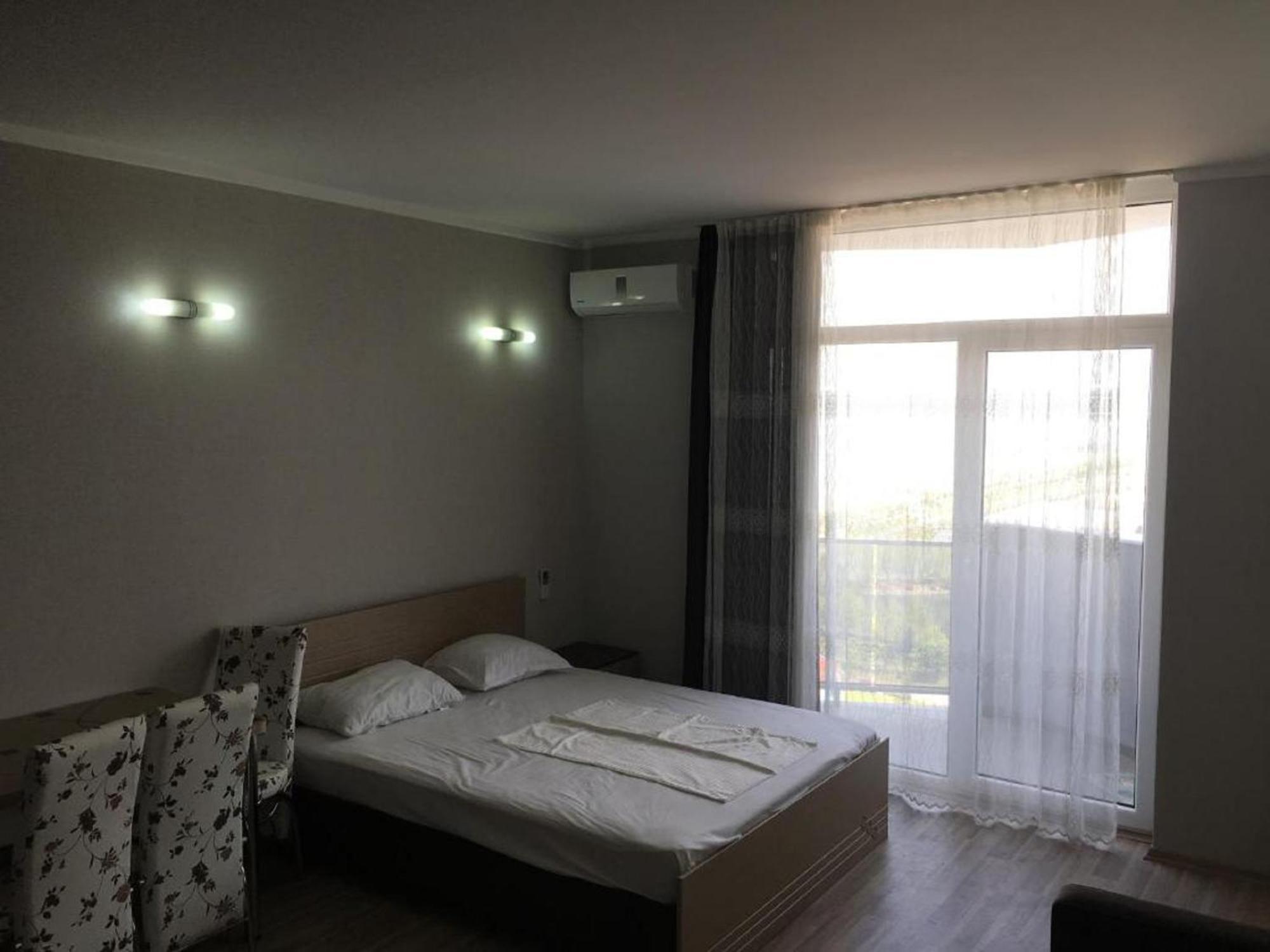 Apart Hotel Black Sea Towers Batumi Exterior photo