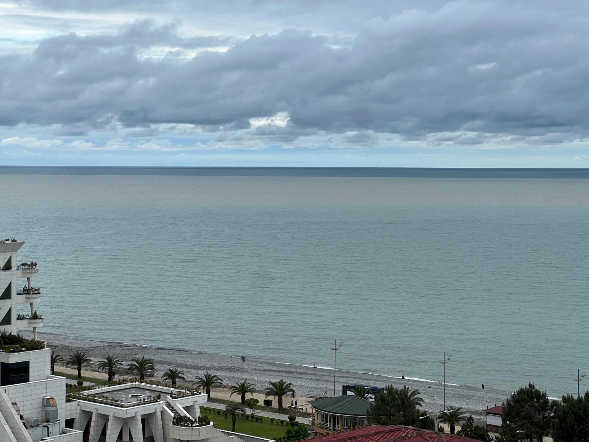 Apart Hotel Black Sea Towers Batumi Exterior photo