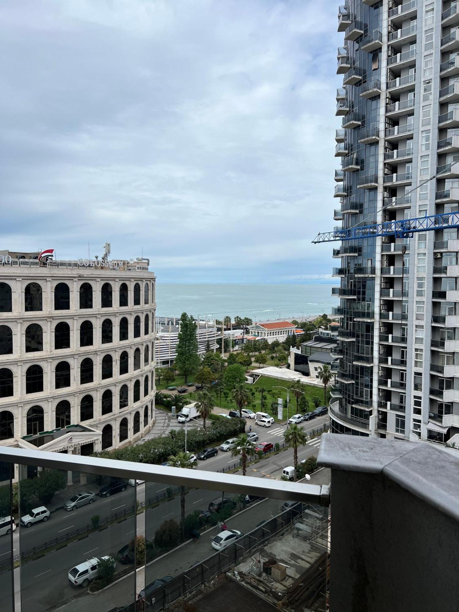 Apart Hotel Black Sea Towers Batumi Exterior photo